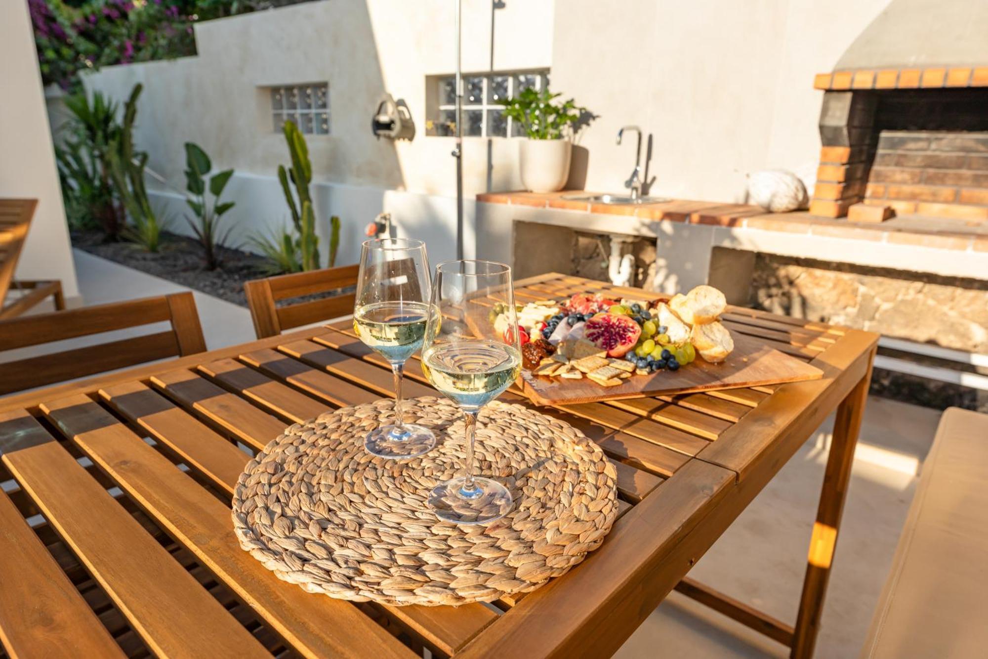 Apartment Urban Chill Private Pool Corralejo By Holidays Home Ngoại thất bức ảnh