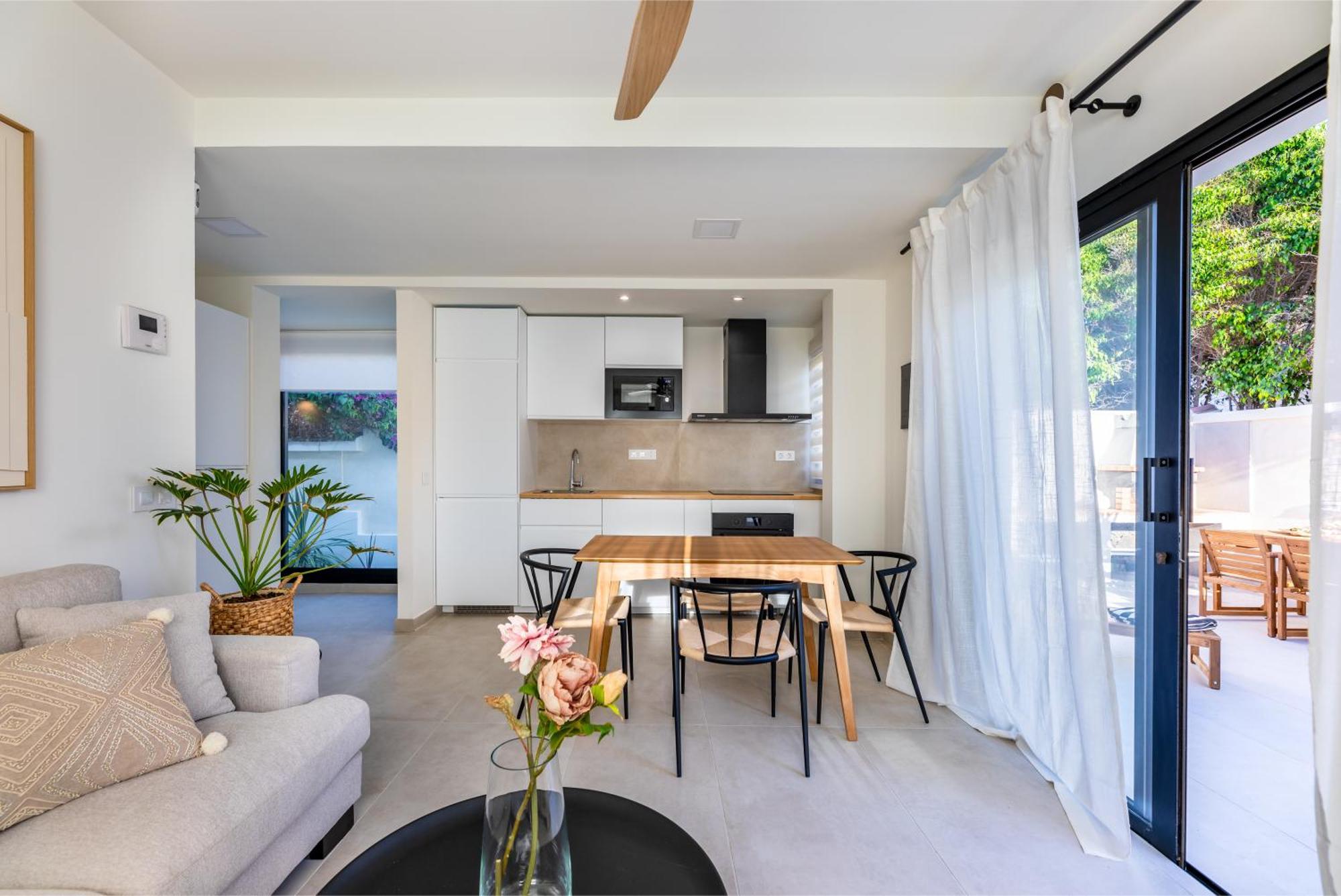 Apartment Urban Chill Private Pool Corralejo By Holidays Home Ngoại thất bức ảnh