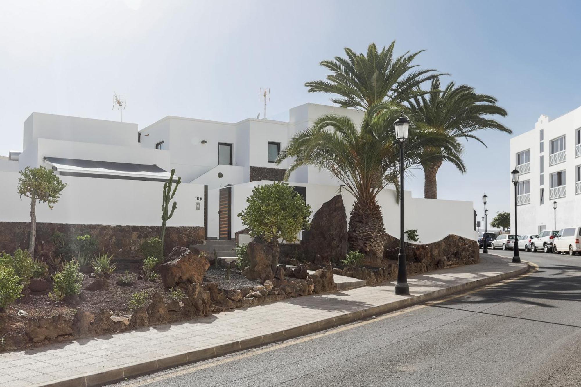 Apartment Urban Chill Private Pool Corralejo By Holidays Home Ngoại thất bức ảnh
